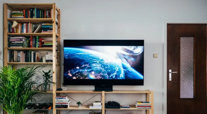 HDMI:n asettaminen oletusasetukseksi Samsung TV:ssäsi