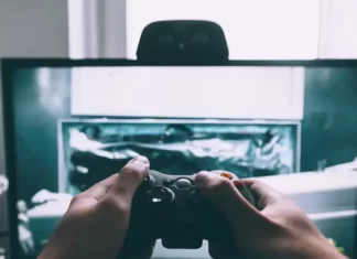 Miten muuttaa ominaisuuksia Sims 4:ssä